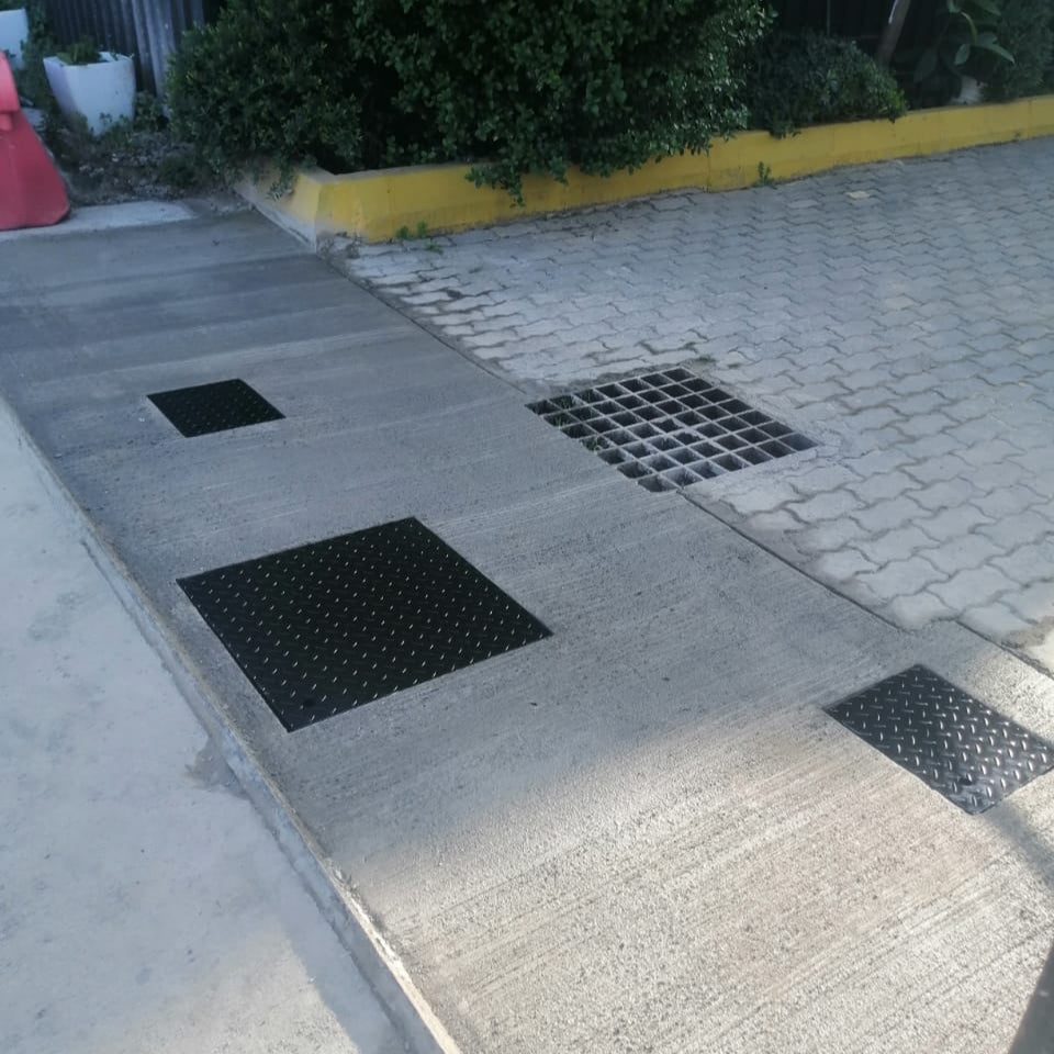 Tapa de camara de 60x60x5 cm Metálica – Alto Tráfico Alcantarillado