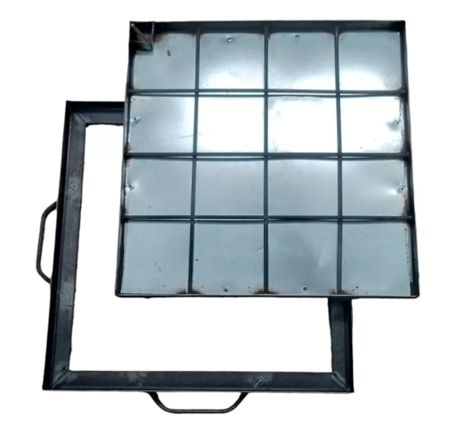Tapa de Cámara 50x50x4cm Metálica para Hormigonar – Inspección de Alcantarillado